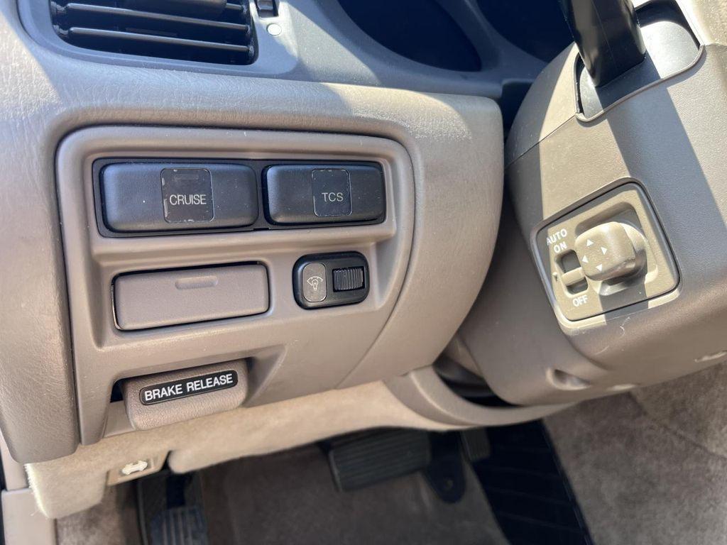 used 1998 Acura RL car, priced at $6,995