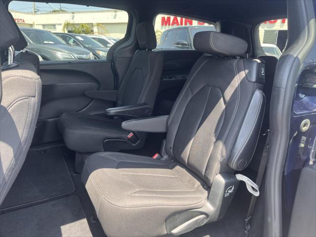 used 2019 Chrysler Pacifica car, priced at $14,995