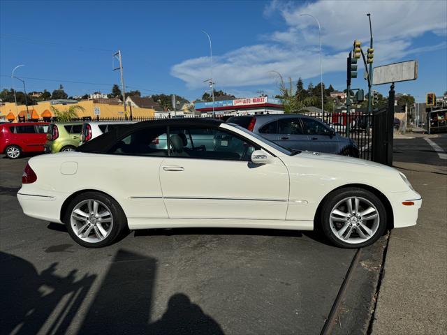 used 2006 Mercedes-Benz CLK-Class car, priced at $7,995