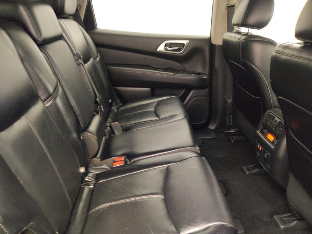 used 2020 Nissan Pathfinder car, priced at $18,995