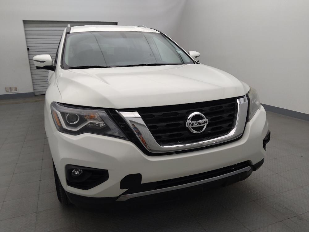 used 2020 Nissan Pathfinder car, priced at $20,295