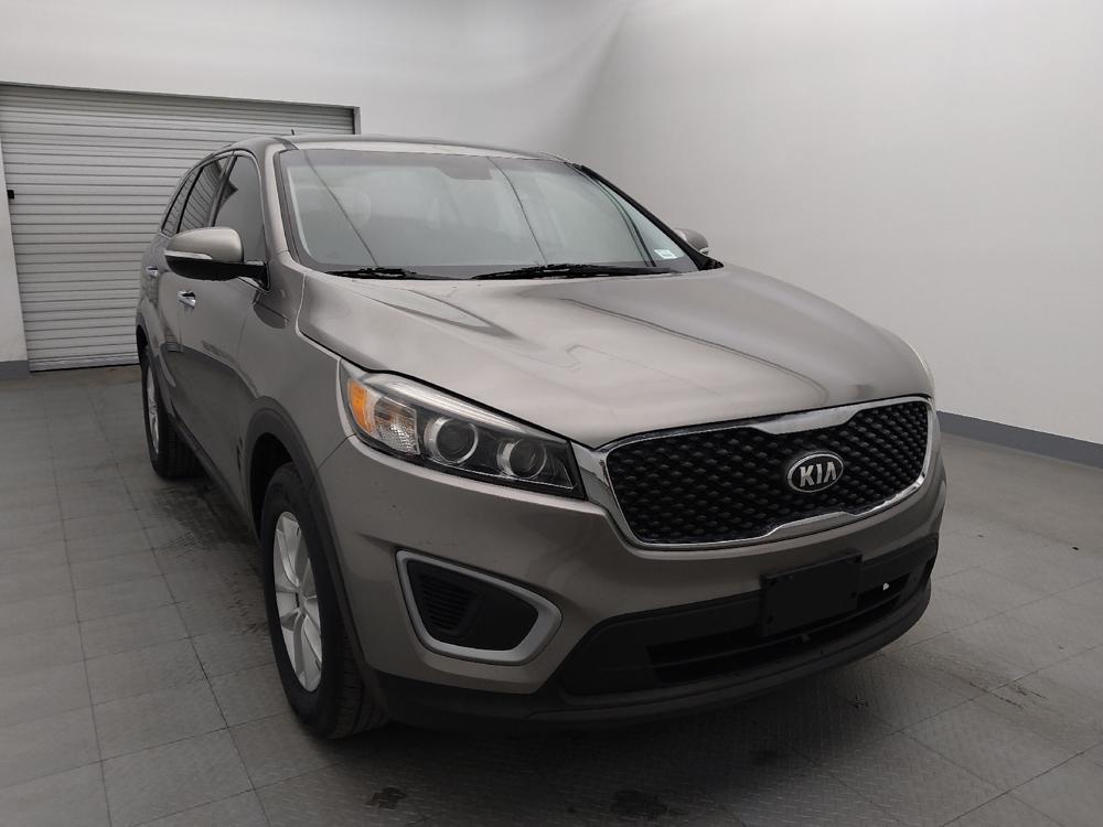 used 2018 Kia Sorento car, priced at $14,895