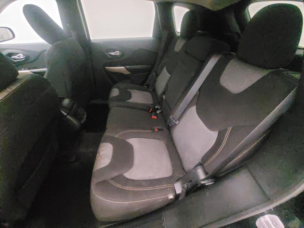 used 2018 Jeep Cherokee car, priced at $11,295