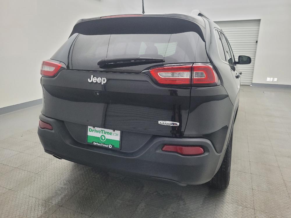 used 2018 Jeep Cherokee car, priced at $11,295