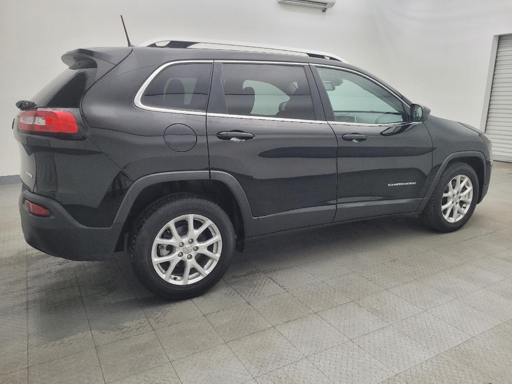 used 2018 Jeep Cherokee car, priced at $11,295