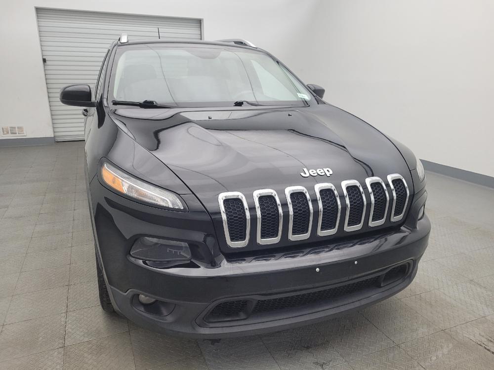 used 2018 Jeep Cherokee car, priced at $11,295
