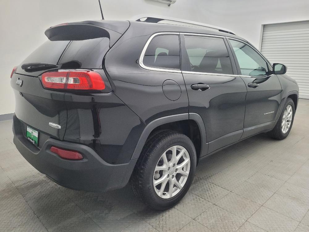used 2018 Jeep Cherokee car, priced at $11,295