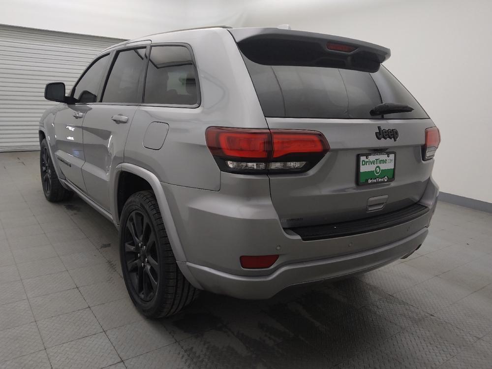 used 2018 Jeep Grand Cherokee car, priced at $16,795