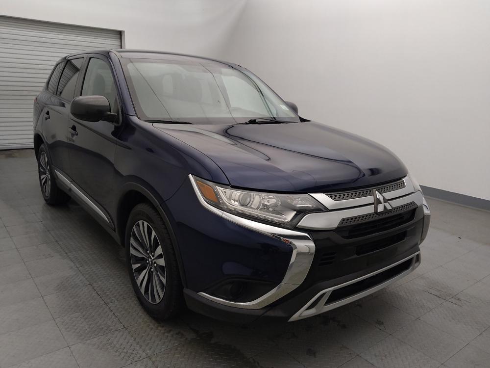 used 2020 Mitsubishi Outlander car, priced at $17,595