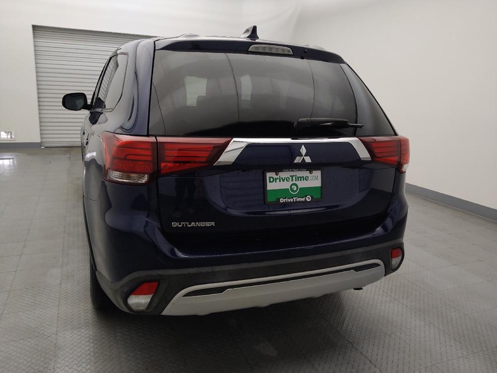 used 2020 Mitsubishi Outlander car, priced at $17,595