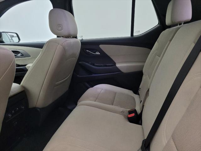 used 2022 Chevrolet Traverse car, priced at $31,495