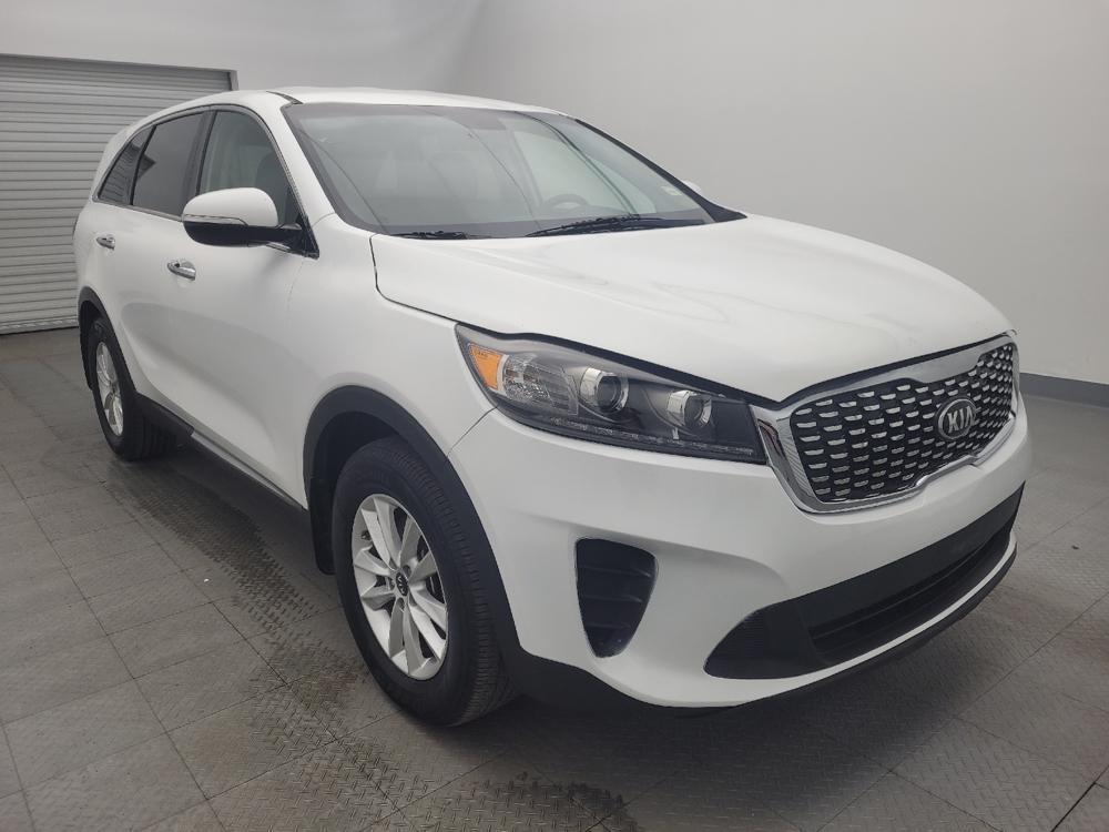 used 2019 Kia Sorento car, priced at $16,095