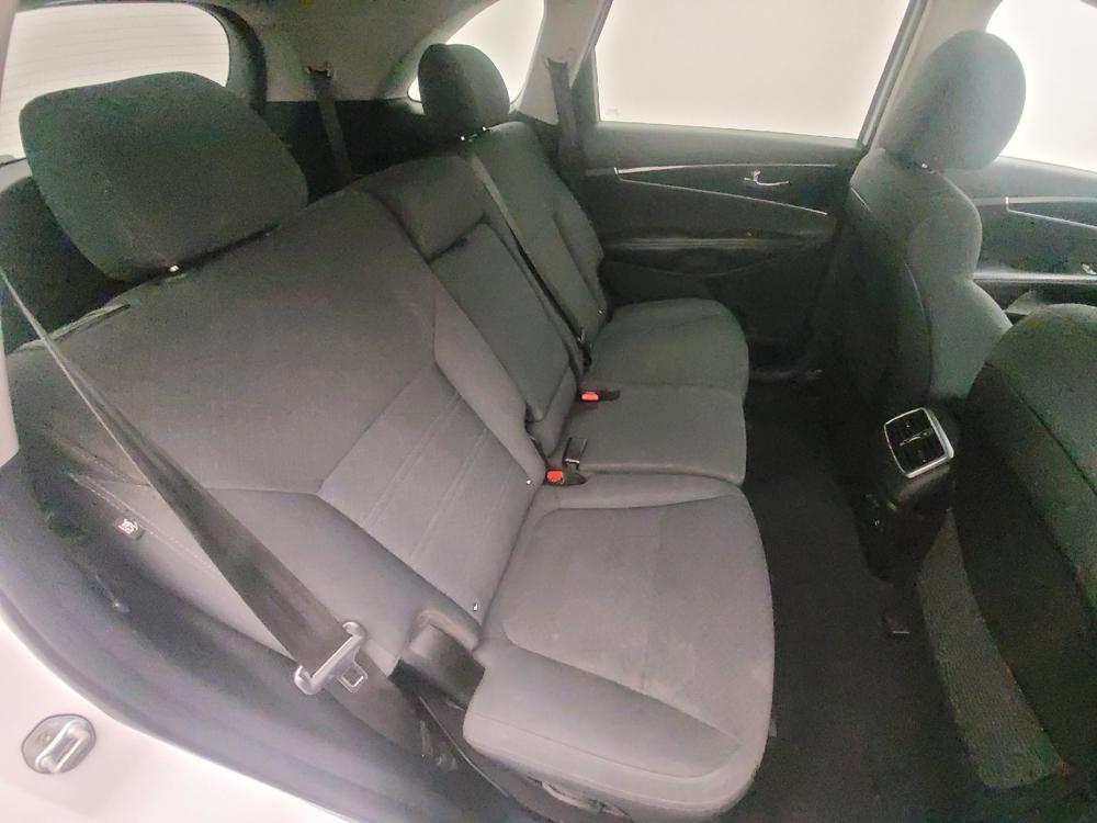 used 2019 Kia Sorento car, priced at $16,095