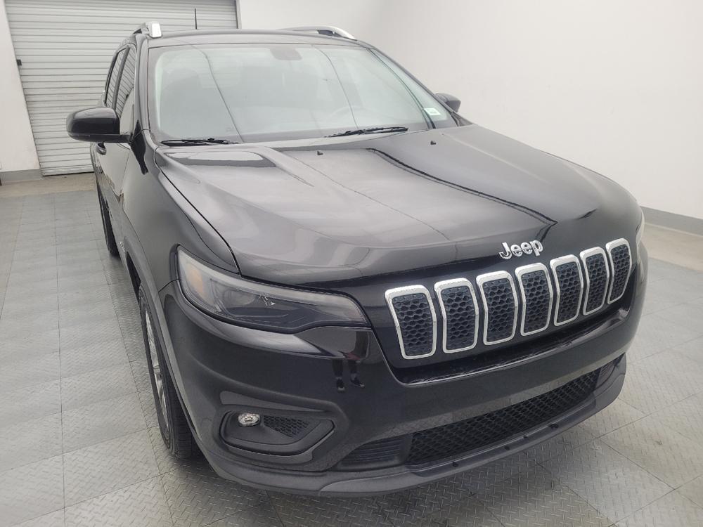 used 2019 Jeep Cherokee car, priced at $20,595