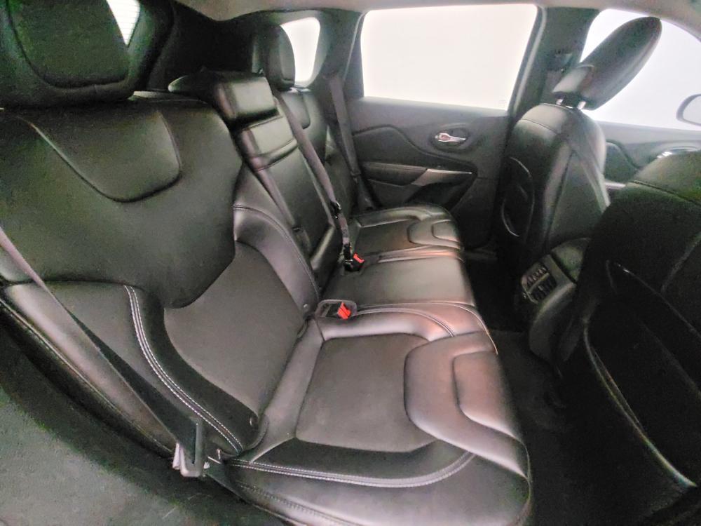 used 2019 Jeep Cherokee car, priced at $20,595