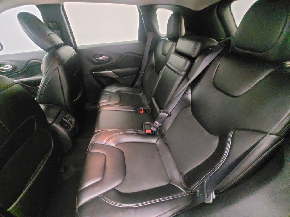 used 2019 Jeep Cherokee car, priced at $20,595
