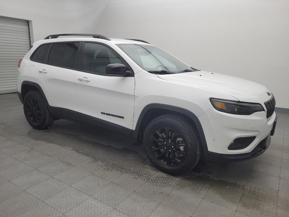 used 2023 Jeep Cherokee car, priced at $24,395