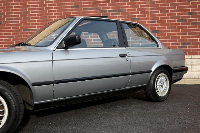 used 1989 BMW 325 car, priced at $18,950