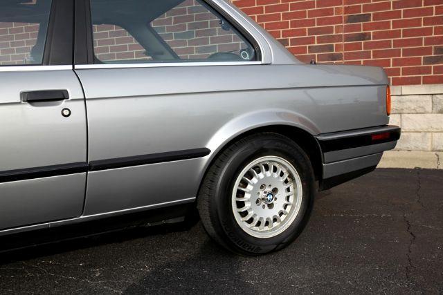 used 1989 BMW 325 car, priced at $18,950