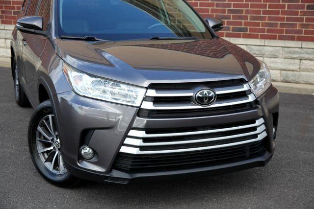 used 2019 Toyota Highlander car, priced at $25,950