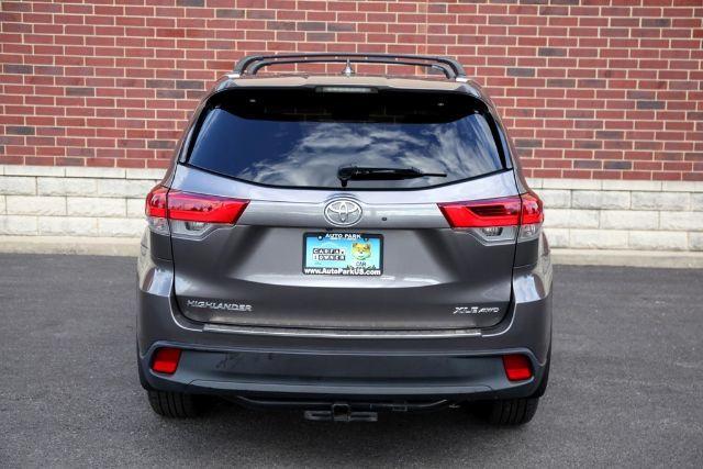 used 2019 Toyota Highlander car, priced at $25,950
