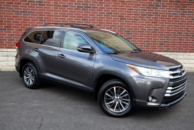used 2019 Toyota Highlander car, priced at $25,950