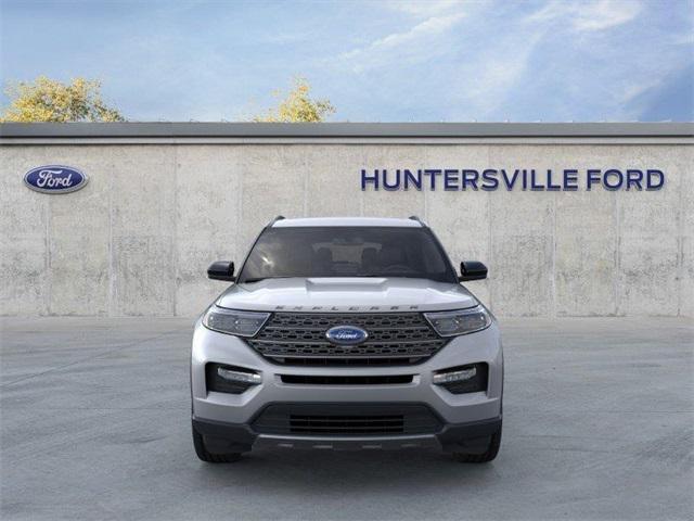 new 2024 Ford Explorer car, priced at $40,897