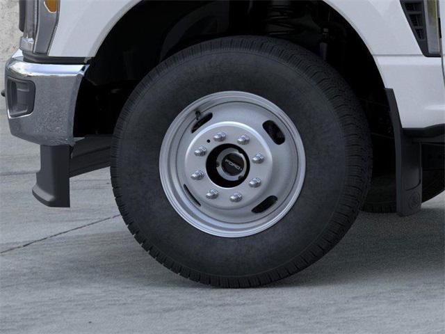 new 2025 Ford F-350 car, priced at $66,825