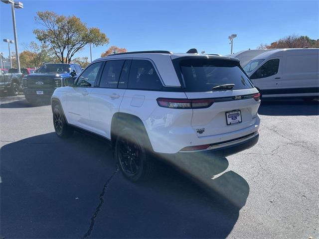 used 2023 Jeep Grand Cherokee car, priced at $27,864