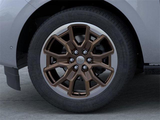 new 2025 Ford Expedition car, priced at $82,457