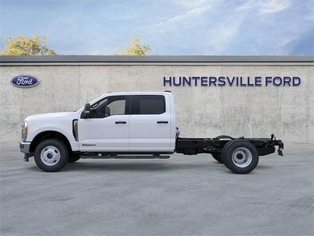 new 2025 Ford F-350 car, priced at $81,147
