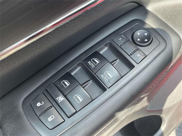 used 2019 Jeep Grand Cherokee car, priced at $15,966