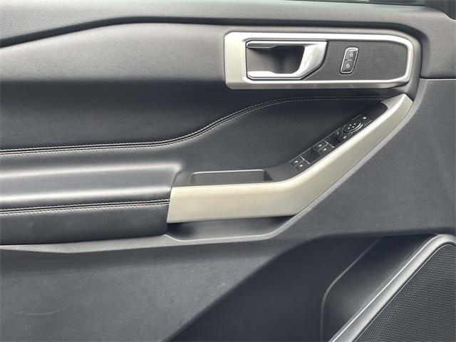 used 2022 Ford Explorer car, priced at $25,547