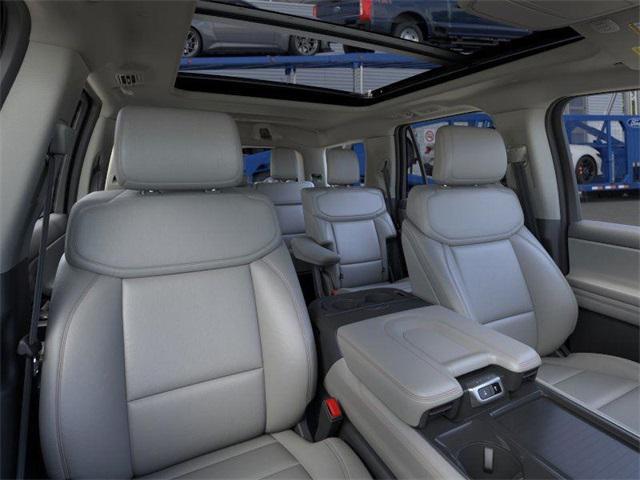 new 2025 Ford Expedition car, priced at $72,945