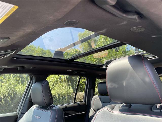 used 2022 Jeep Grand Cherokee car, priced at $26,968