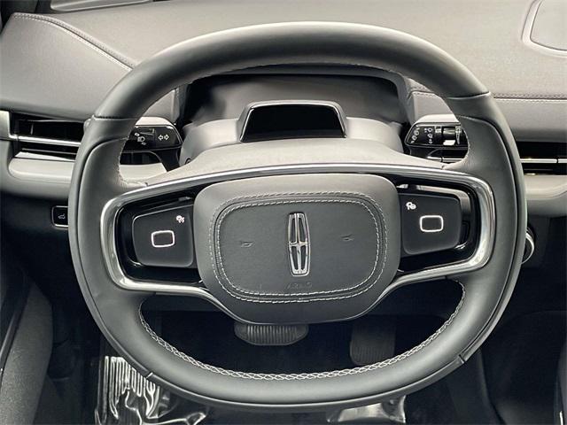 used 2025 Lincoln Navigator car, priced at $91,948