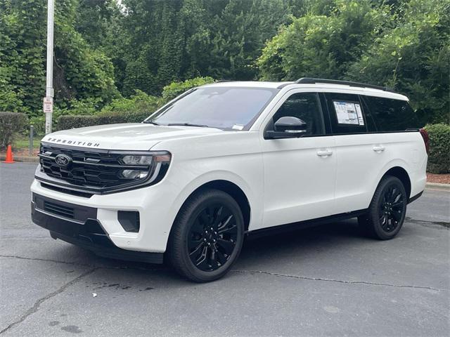 new 2025 Ford Expedition car, priced at $79,340