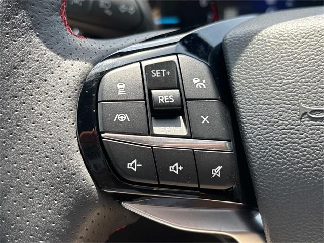 used 2023 Ford Explorer car, priced at $33,986