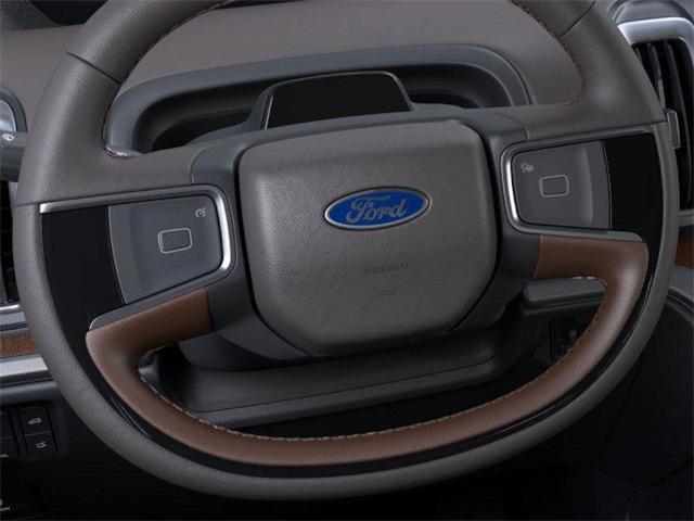 new 2025 Ford Expedition car, priced at $88,595