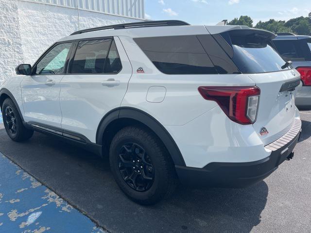 used 2024 Ford Explorer car, priced at $45,867