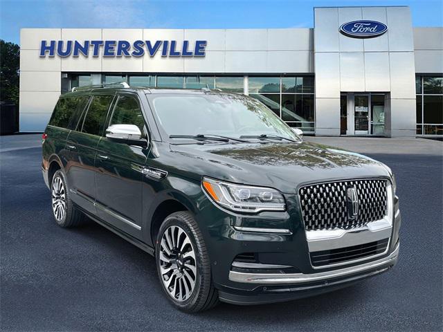 used 2024 Lincoln Navigator car, priced at $82,968