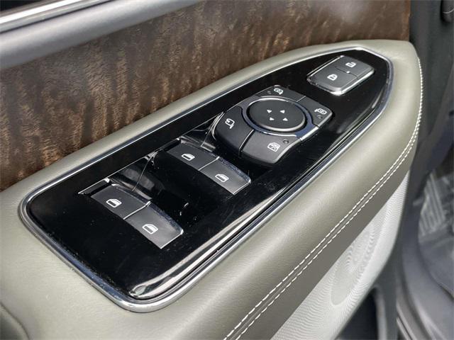 used 2024 Lincoln Navigator car, priced at $82,968