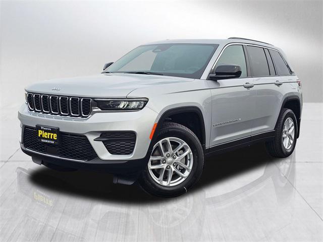 new 2025 Jeep Grand Cherokee car, priced at $38,749