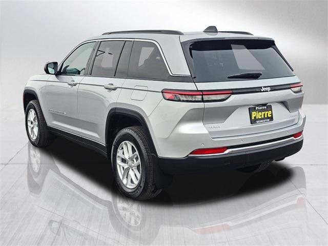 new 2025 Jeep Grand Cherokee car, priced at $38,749