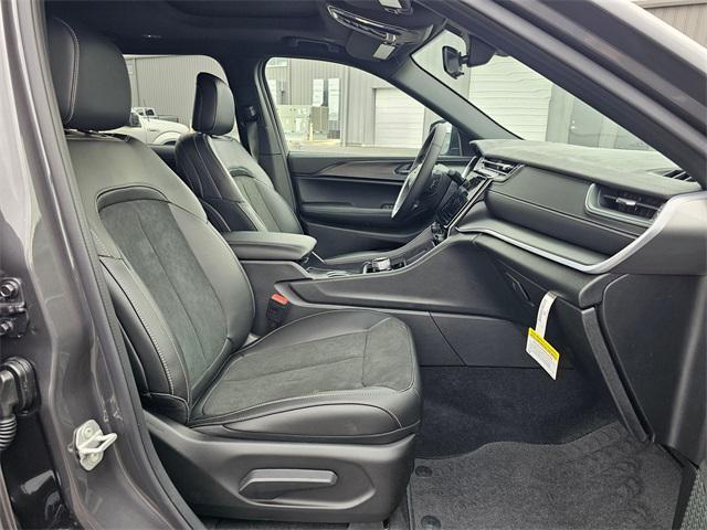 new 2025 Jeep Grand Cherokee L car, priced at $47,232