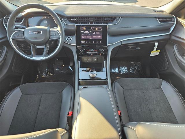 new 2025 Jeep Grand Cherokee car, priced at $41,749