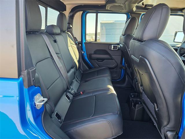 new 2025 Jeep Gladiator car, priced at $52,206