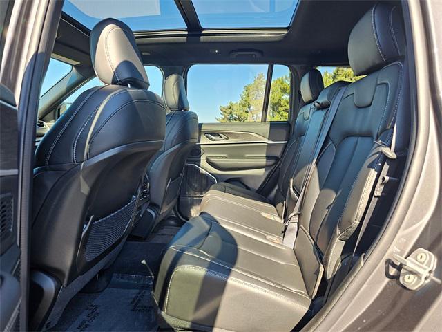 new 2025 Jeep Grand Cherokee car, priced at $49,749