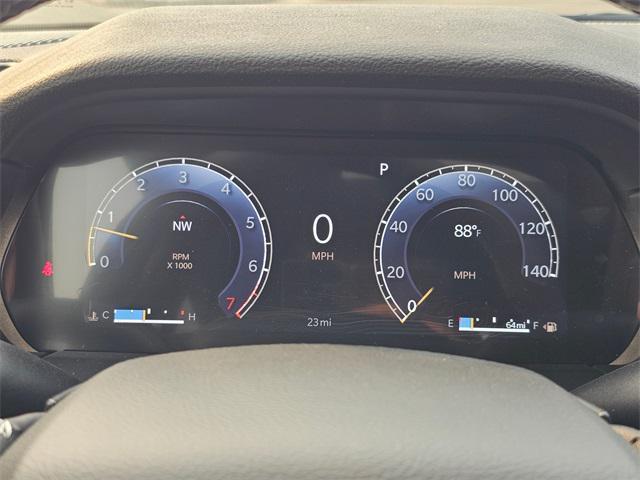 new 2025 Jeep Grand Cherokee car, priced at $40,345