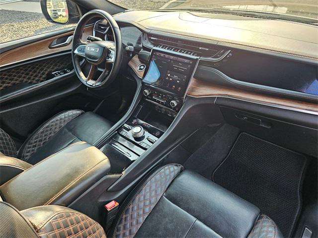 used 2023 Jeep Grand Cherokee car, priced at $40,991